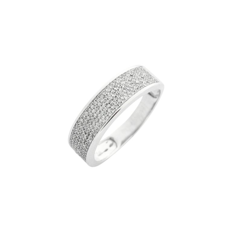 Anel Centeralia com diamantes em design minimalista, expressão de luxo discreto.