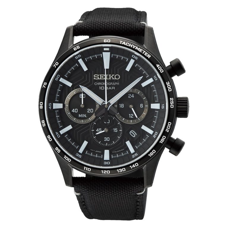 Relógio Seiko Neo Sports preto com caixa acetinada e bracelete de nylon.